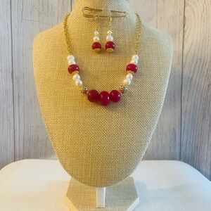 Rubies & Pearls-Artisan